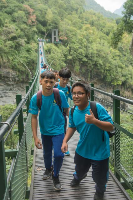 https://www.smjh.hlc.edu.tw/uploads/tadgallery/2021_04_14/1365_20201028 七年級面山教育瓦拉米_201213_28.jpg 